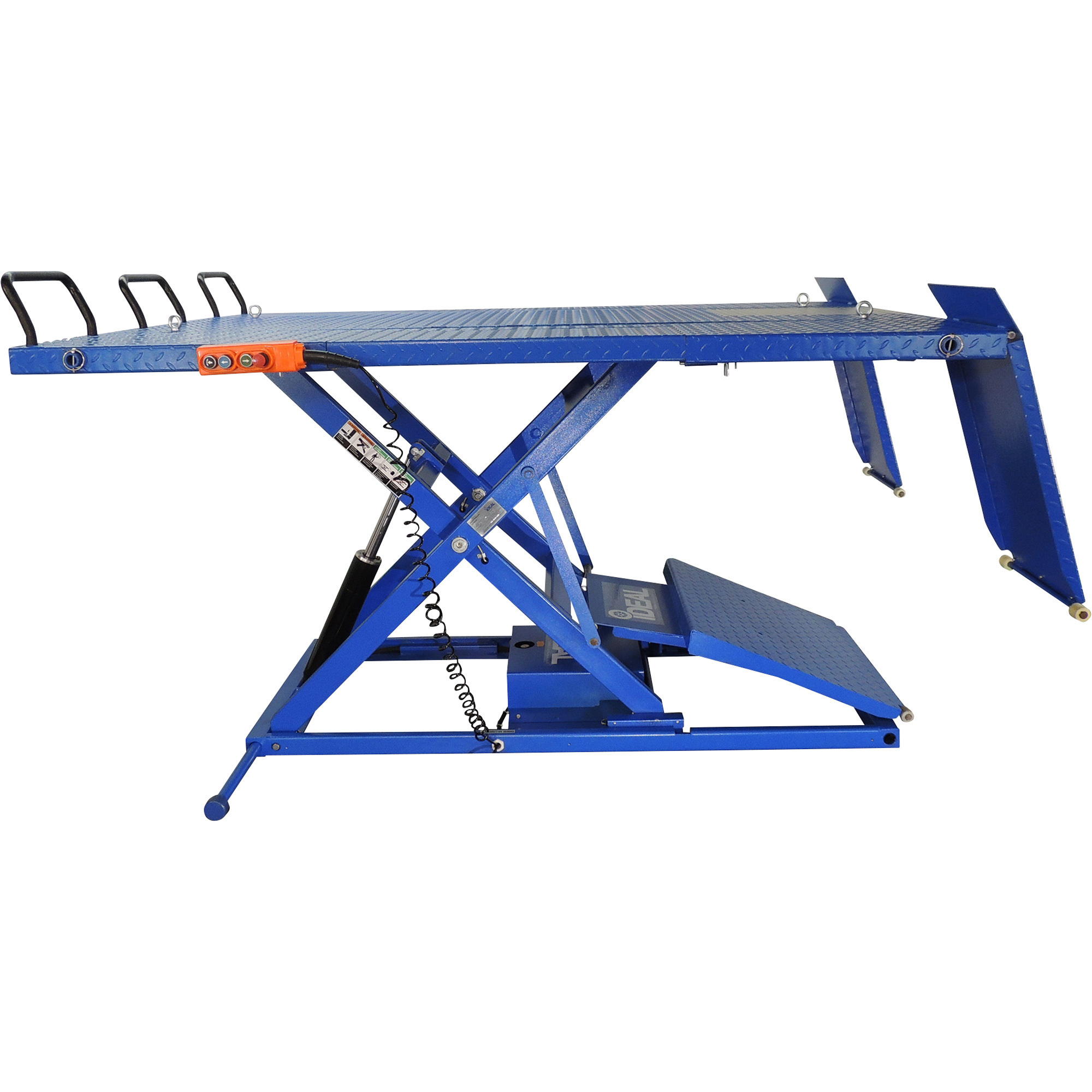 Ideal UTV Lift Table with Retractable Ramp, 2200-Lb. Capacity, 1/4in.-47in. Lift, Model# U-2200IEH-XR